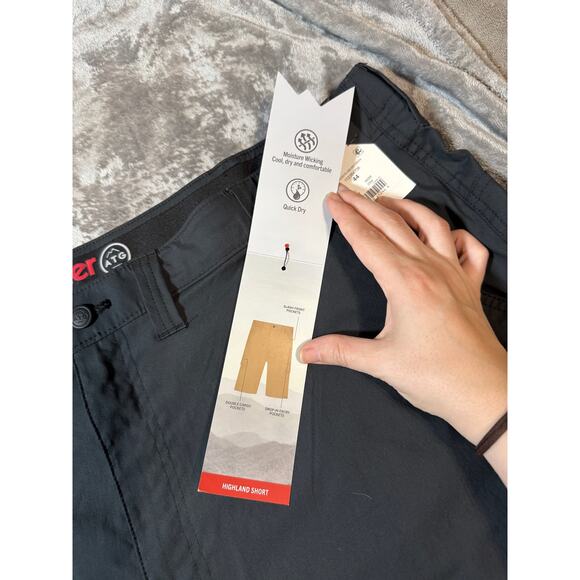 NWT Wrangler ATG All Terrain Gear Performance Shorts Mens Dark Grey Size 44‎ - Picture 5 of 10
